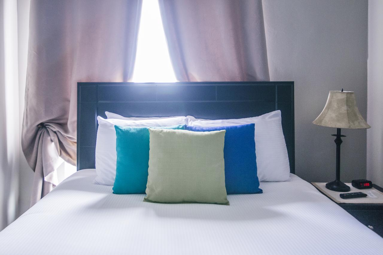 Centerville The Continental Hotel מראה חיצוני תמונה
